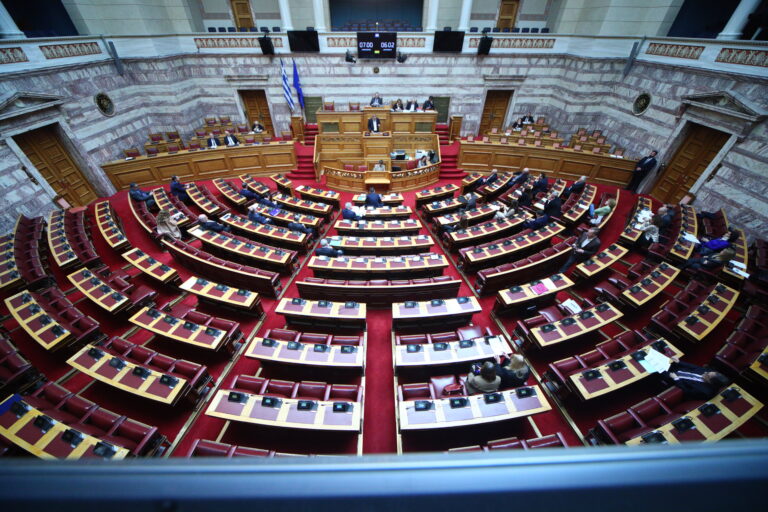 [376271] ΣΥΖΗΤΗΣΗ ΣΤΗΝ ΟΛΟΜΕΛΕΙΑ ΤΗΣ ΒΟΥΛΗΣ ΤΗΣ ΠΡΟΤΑΣΗΣ ΔΥΣΠΙΣΤΙΑΣ ΤΟΥ ΠΑΣΟΚ ΚΙΝΗΜΑΤΟΣ ΑΛΛΑΓΗΣ ΚΑΤΑ ΤΗΣ ΚΥΒΕΡΝΗΣΗΣ / 3η ΗΜΕΡΑ (ΓΙΑΝΝΗΣ ΠΑΝΑΓΟΠΟΥΛΟΣ/eurokinissi)